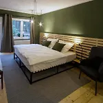 Zum G'leut Bed & Breakfast 3*